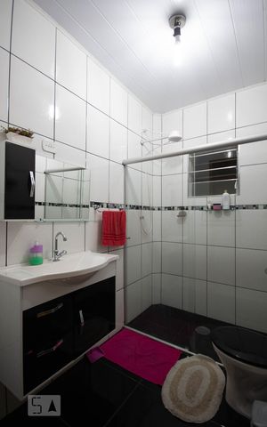 Casa à venda com 125m², 3 quartos e 2 vagasBanheiro Corredor