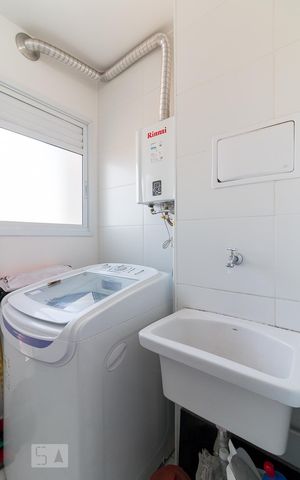 Apartamento para alugar com 56m², 2 quartos e 1 vagaÁrea de serviço