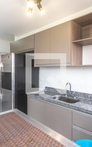 Apartamento à venda com 130m², 3 quartos e 2 vagas Apartamento à venda com 130m², 3 quartos e 2 vagasCozinha