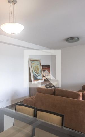 Apartamento à venda com 130m², 3 quartos e 2 vagas Apartamento à venda com 130m², 3 quartos e 2 vagasSala de estar