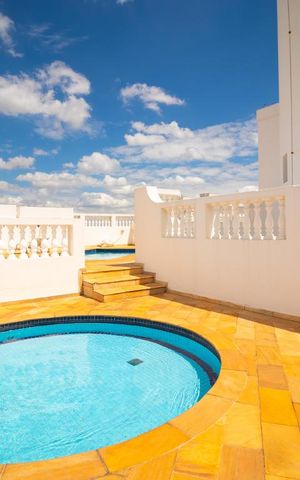 Apartamento à venda com 192m², 4 quartos e 4 vagas Apartamento à venda com 192m², 4 quartos e 4 vagasÁrea comum - Terraço com Piscina