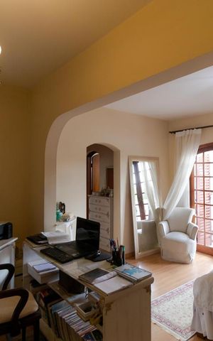 Apartamento à venda com 192m², 4 quartos e 4 vagas Apartamento à venda com 192m², 4 quartos e 4 vagasSuíte 02