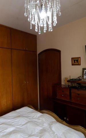 Apartamento à venda com 192m², 4 quartos e 4 vagas Apartamento à venda com 192m², 4 quartos e 4 vagasQuarto 01