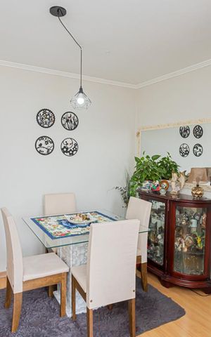 Apartamento à venda com 55m², 2 quartos e 1 vaga Apartamento à venda com 55m², 2 quartos e 1 vagaSala