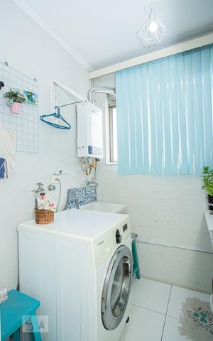 Apartamento à venda com 55m², 2 quartos e 1 vaga Apartamento à venda com 55m², 2 quartos e 1 vagaÁrea de Serviço