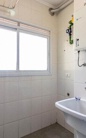 Apartamento para alugar com 75m², 3 quartos e 2 vagasÁrea de serviço