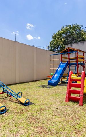 Apartamento para alugar com 75m², 3 quartos e 2 vagasÁrea comum - Playground