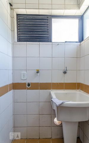 Apartamento para alugar com 51m², 2 quartos e 1 vaga Apartamento para alugar com 51m², 2 quartos e 1 vagaÁrea de serviço