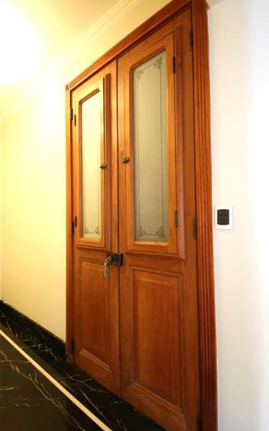 Apartamento à venda com 217m², 3 quartos e 3 vagasEntrada