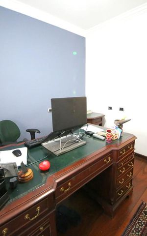 Apartamento à venda com 217m², 3 quartos e 3 vagasQuarto