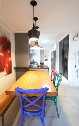 Apartamento à venda com 217m², 3 quartos e 3 vagasCopa 
