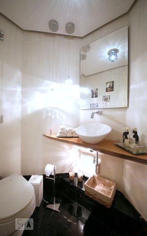 Apartamento à venda com 217m², 3 quartos e 3 vagasCloset 