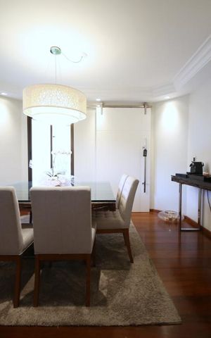 Apartamento à venda com 217m², 3 quartos e 3 vagasSala de Jantar 