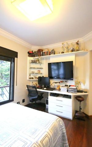 Apartamento à venda com 217m², 3 quartos e 3 vagasSuíte 3 