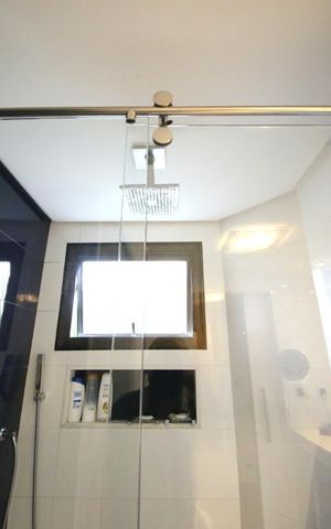 Apartamento à venda com 217m², 3 quartos e 3 vagasBanheiro