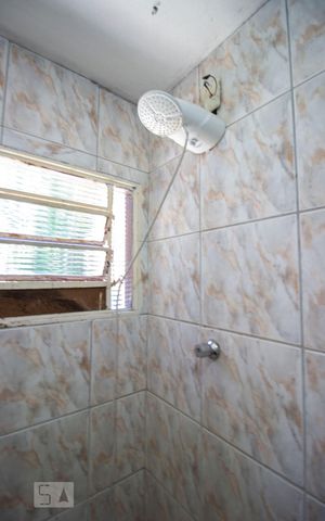 Casa à venda com 306m², 3 quartos e 4 vagasChuveiro