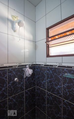 Casa à venda com 306m², 3 quartos e 4 vagasChuveiro
