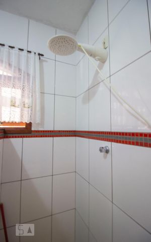 Casa à venda com 306m², 3 quartos e 4 vagasChuveiro