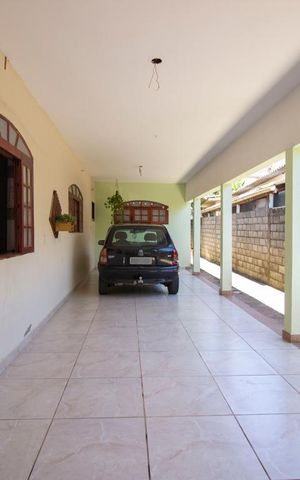 Casa à venda com 306m², 3 quartos e 4 vagasGaragem
