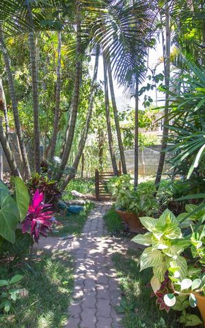 Casa à venda com 306m², 3 quartos e 4 vagasJardim