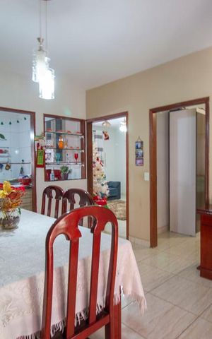 Casa à venda com 306m², 3 quartos e 4 vagasSala de Jantar
