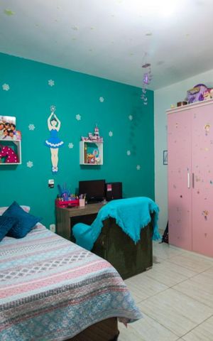 Casa à venda com 306m², 3 quartos e 4 vagasQuarto 2