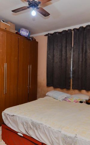 Casa à venda com 400m², 4 quartos e 4 vagas Casa à venda com 400m², 4 quartos e 4 vagasQuarto 1 - Casa 1