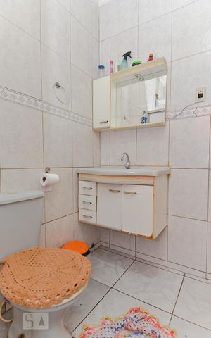 Casa à venda com 400m², 4 quartos e 4 vagas Casa à venda com 400m², 4 quartos e 4 vagasBanheiro Social - Casa 1