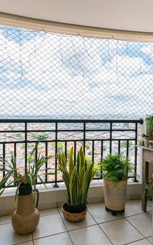 Apartamento à venda com 76m², 2 quartos e 2 vagasVaranda