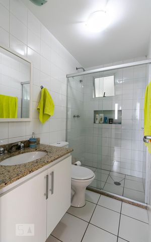 Apartamento à venda com 76m², 2 quartos e 2 vagasBanheiro 2