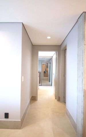 Apartamento à venda com 70m², 1 quarto e 2 vagasCorredor  Suíte