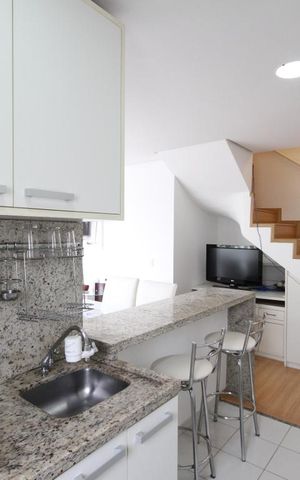Apartamento para alugar com 82m², 2 quartos e 2 vagasCozinha
