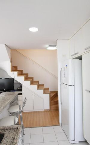 Apartamento para alugar com 82m², 2 quartos e 2 vagasCozinha