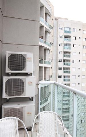 Apartamento para alugar com 82m², 2 quartos e 2 vagasVaranda