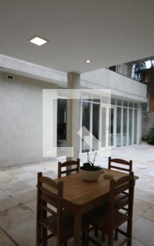Casa à venda com 400m², 4 quartos e 5 vagasÁrea comum - Churrasqueira