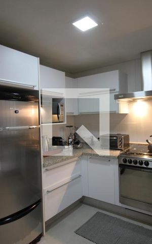 Casa à venda com 400m², 4 quartos e 5 vagasCozinha