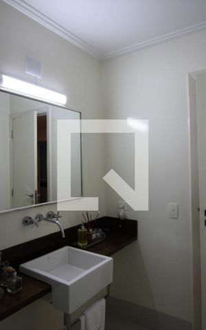 Casa à venda com 400m², 4 quartos e 5 vagasBanheiro