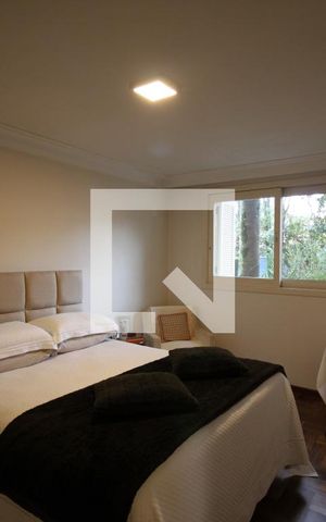 Casa à venda com 400m², 4 quartos e 5 vagasQuarto 3 - Suíte