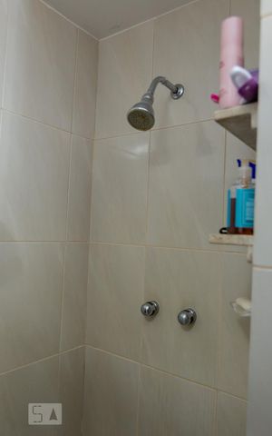 Apartamento à venda com 120m², 3 quartos e sem vaga Apartamento à venda com 120m², 3 quartos e sem vagaBanheiro