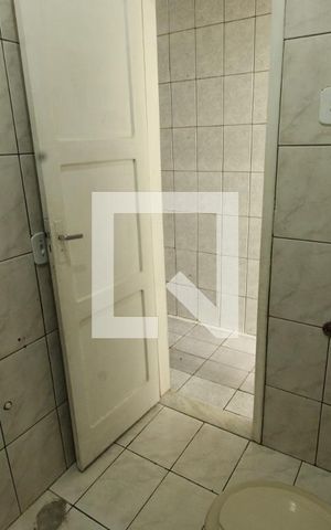 Apartamento à venda com 58m², 1 quarto e sem vagaBanheiro