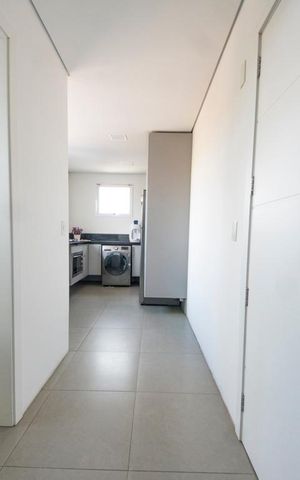 Apartamento à venda com 105m², 2 quartos e 2 vagasCorredor
