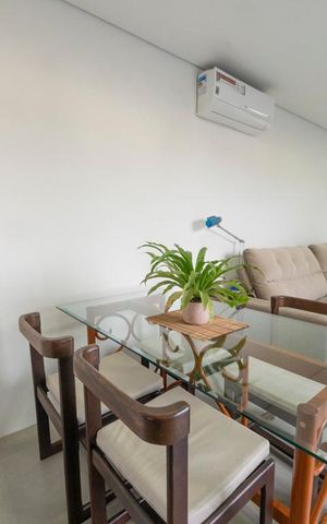 Apartamento à venda com 105m², 2 quartos e 2 vagasSala