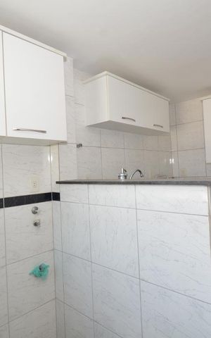 Apartamento à venda com 70m², 2 quartos e sem vagaCozinha e Área de Serviço