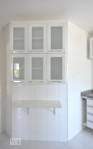 Apartamento à venda com 68m², 3 quartos e 1 vagaCozinha