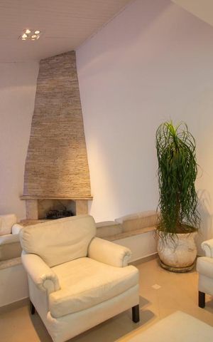 Casa à venda com 1140m², 8 quartos e 8 vagasSala