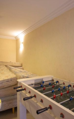 Casa à venda com 1140m², 8 quartos e 8 vagasSuíte 2