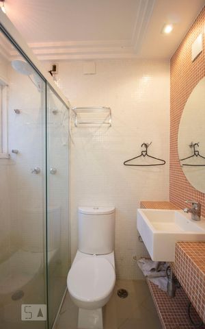 Casa à venda com 1140m², 8 quartos e 8 vagasBanheiro da Suíte 1