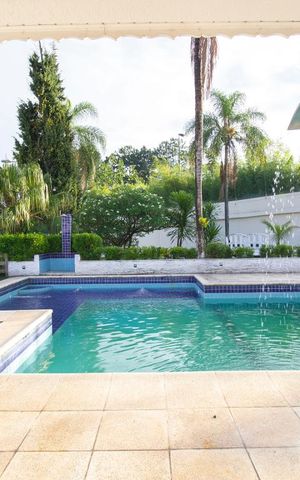 Casa à venda com 1140m², 8 quartos e 8 vagasVista do quarto 2