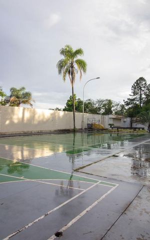 Casa à venda com 1140m², 8 quartos e 8 vagasQuadra