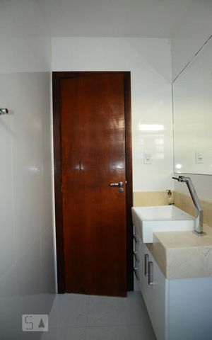 Apartamento à venda com 60m², 2 quartos e 1 vagaBanheiro Social